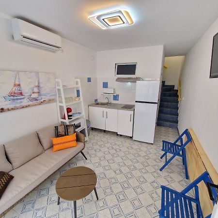 La Maisonnette Bleue إمبوريابرافا المظهر الخارجي الصورة