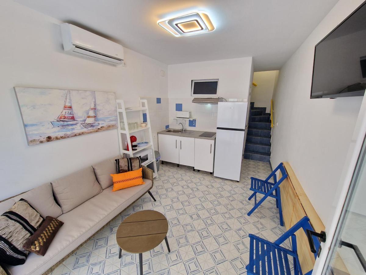 La Maisonnette Bleue إمبوريابرافا المظهر الخارجي الصورة
