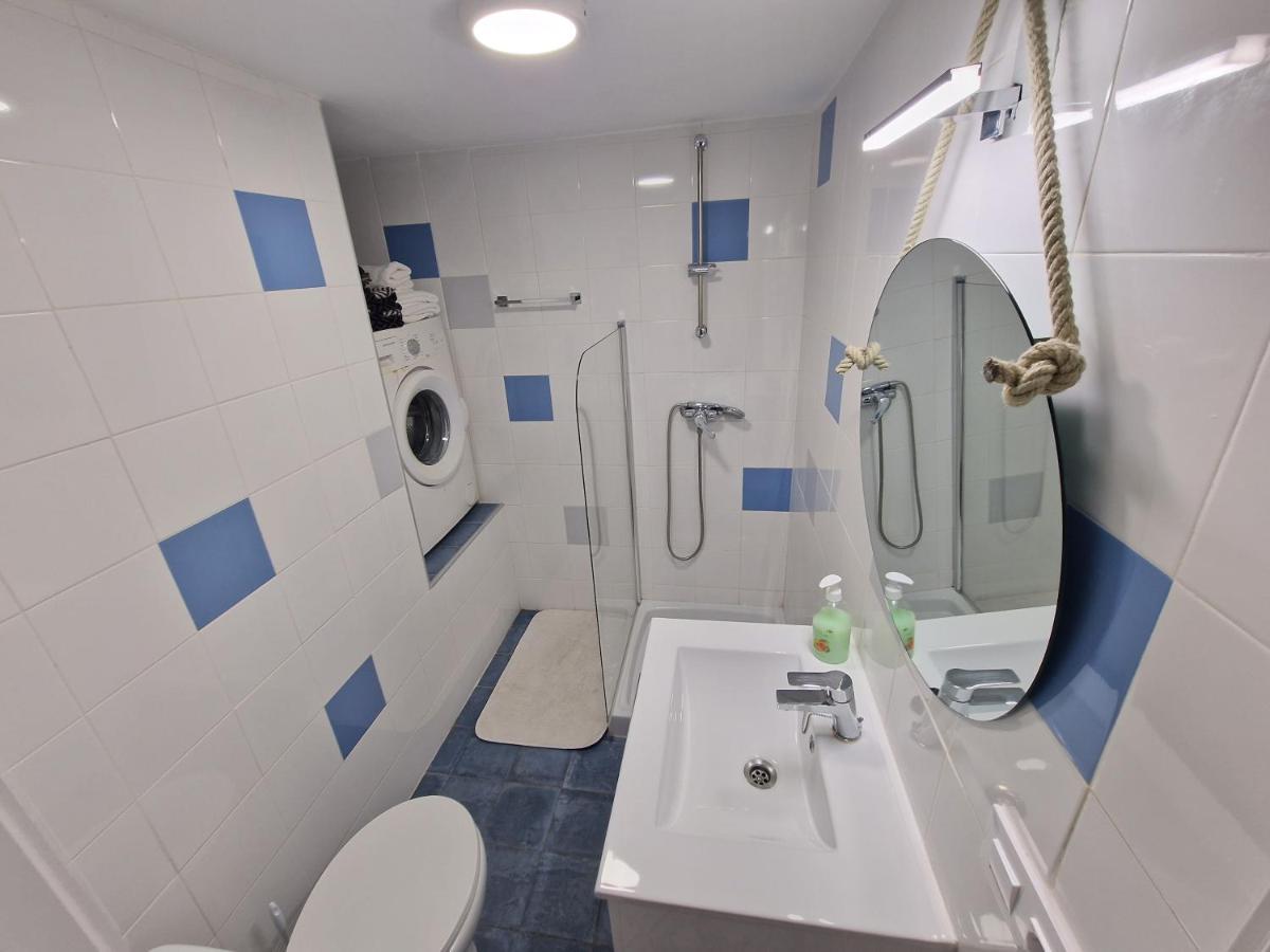 La Maisonnette Bleue إمبوريابرافا المظهر الخارجي الصورة